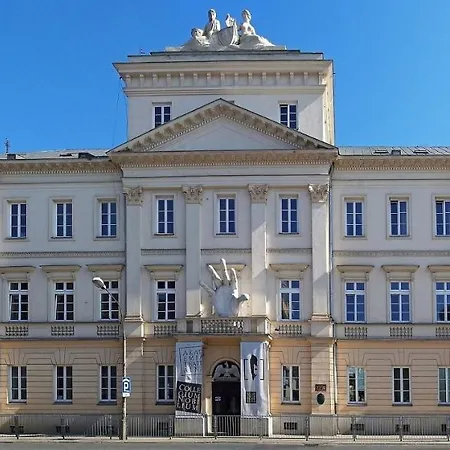 Apartment Theater Academy Old Town